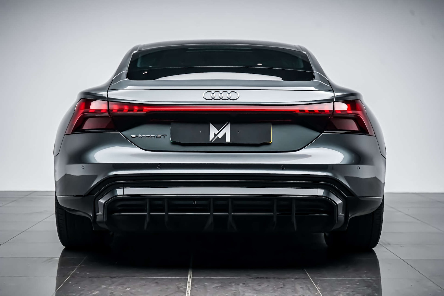 Used Audi e-tron GT 2023 for sale - 77655596: Photo 4