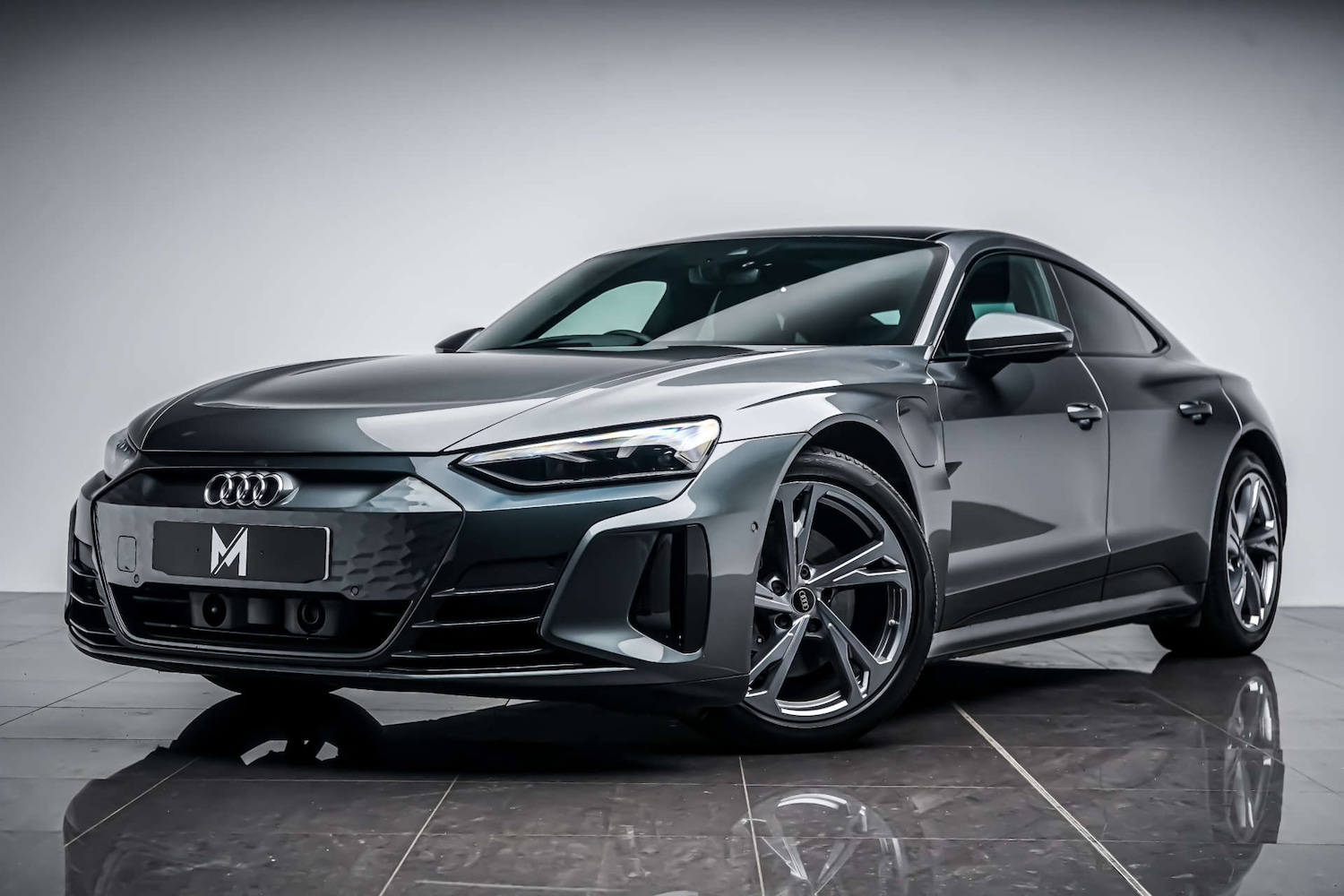Used Audi e-tron GT 2023 for sale - 77655596: Photo 5