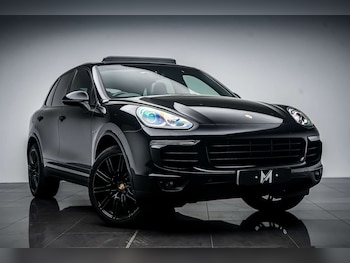Used Porsche Cayenne 2017 for sale - 78458845: Photo