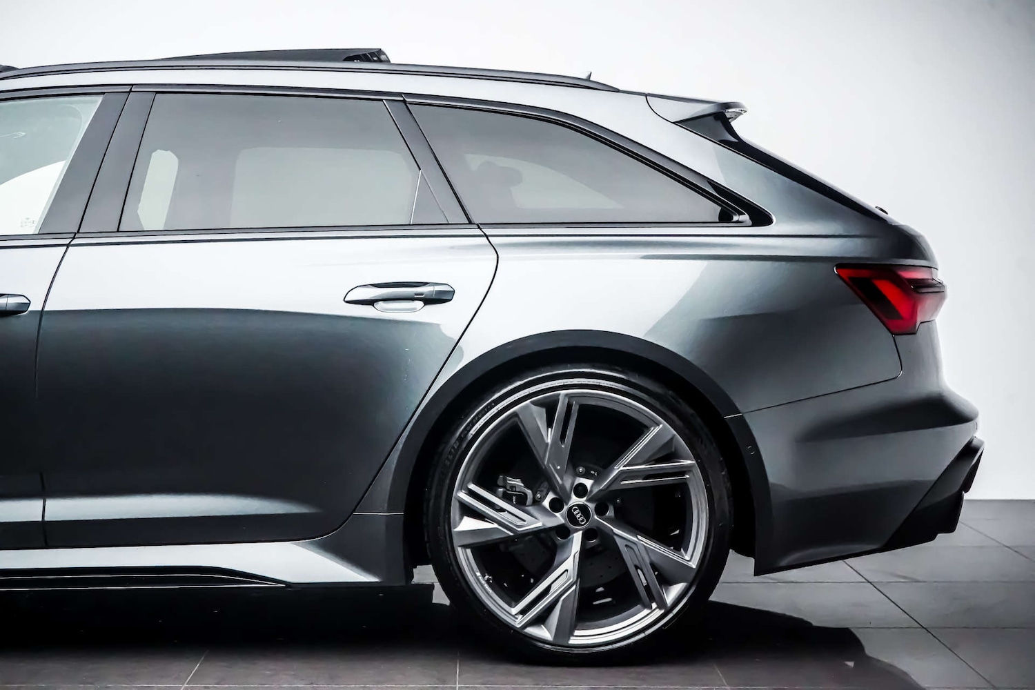 Used Audi RS6 2020 for sale - 78045056: Photo 16