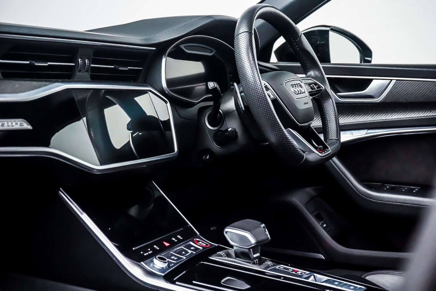 Used Audi RS6 2020 for sale - 78045056: Photo 24