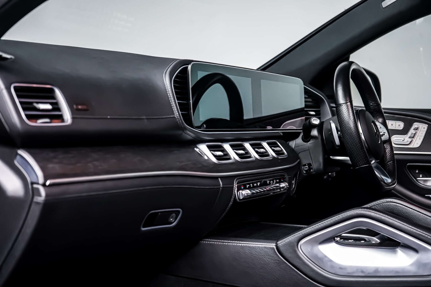 Used Mercedes-Benz GLE 2023 for sale - 77426943: Photo 19