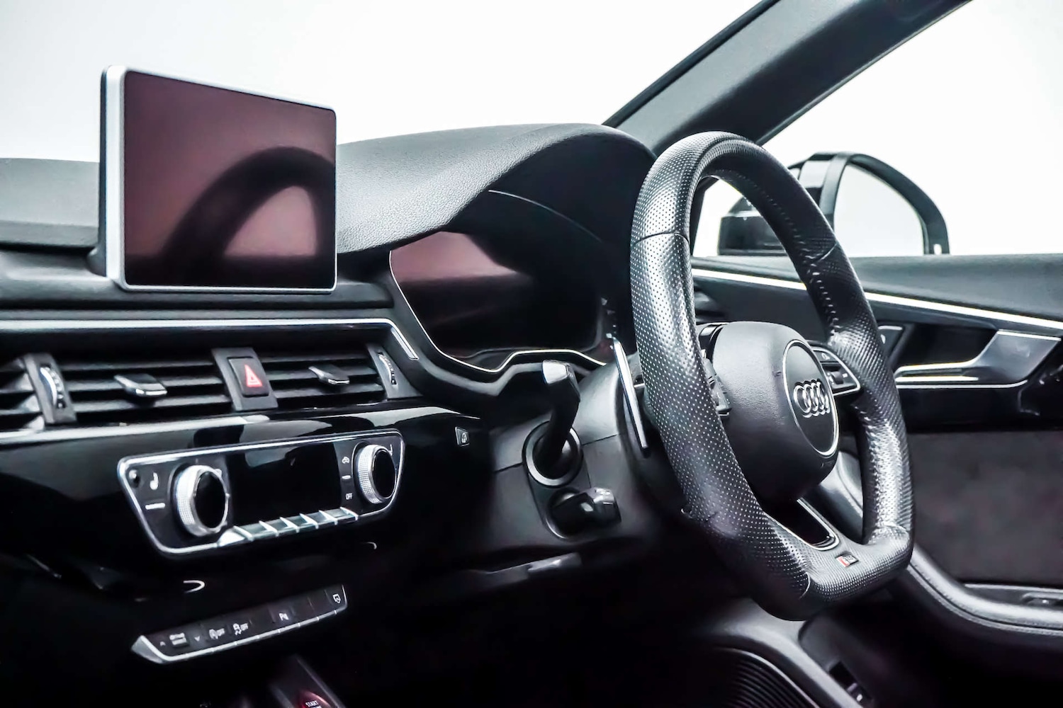 Used Audi RS4 2019 for sale - 76831077: Photo 22