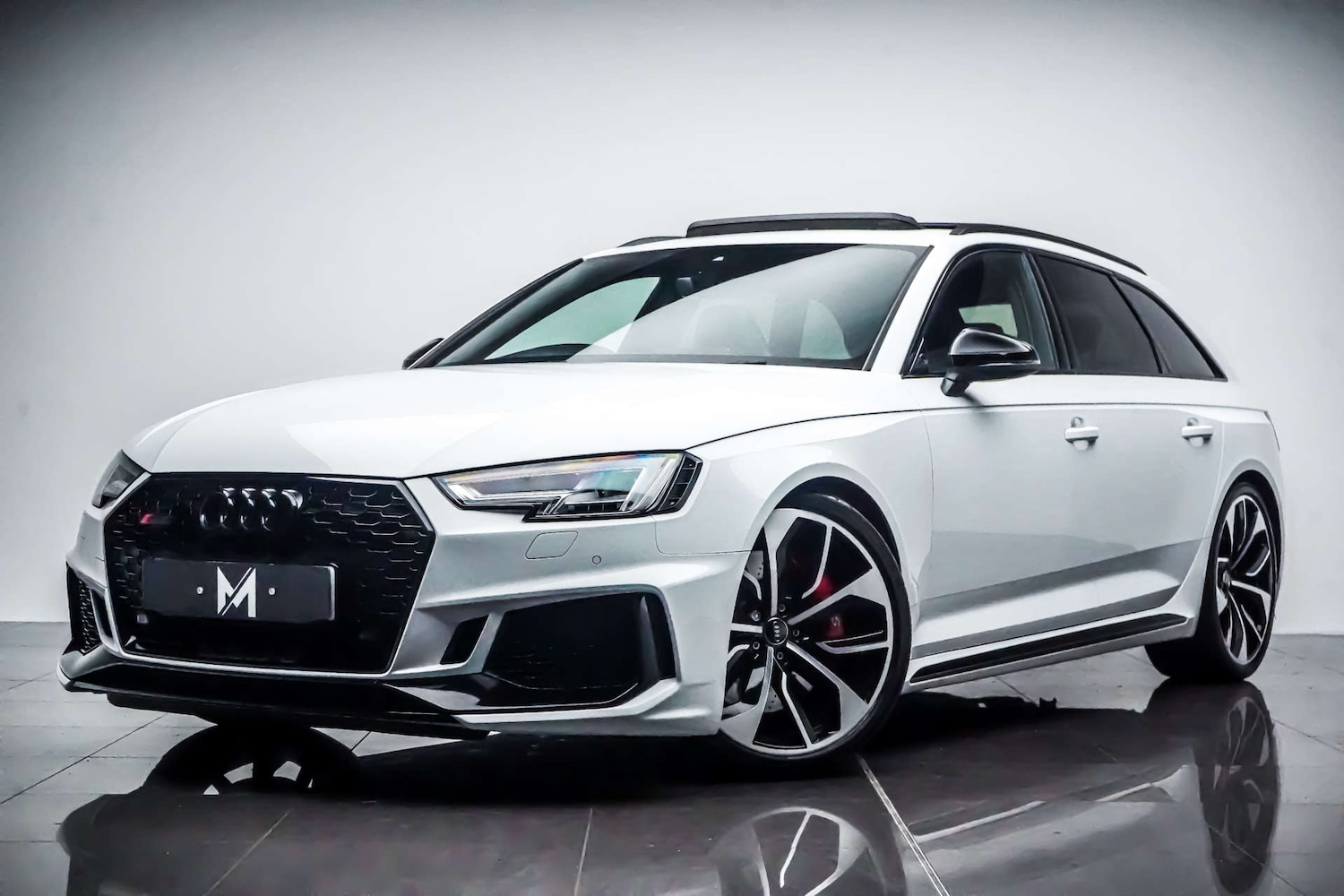 Used Audi RS4 2019 for sale - 76831077: Photo 5