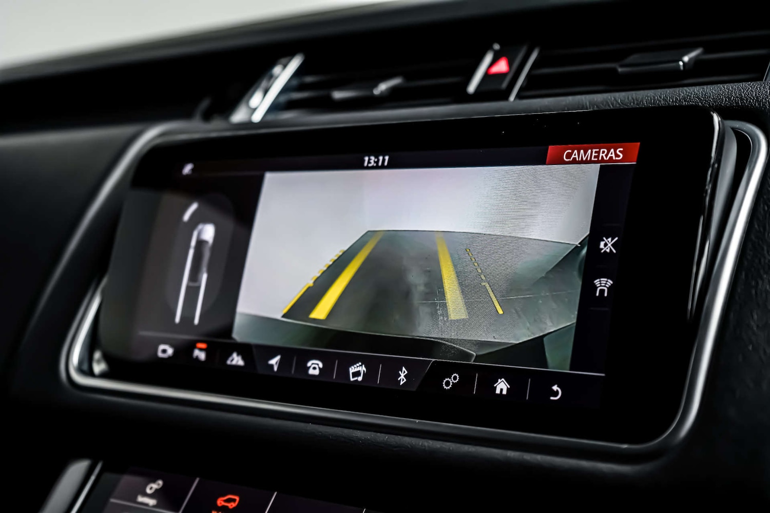 Used Land Rover Range Rover Sport 2018 for sale - 77610608: Photo 3