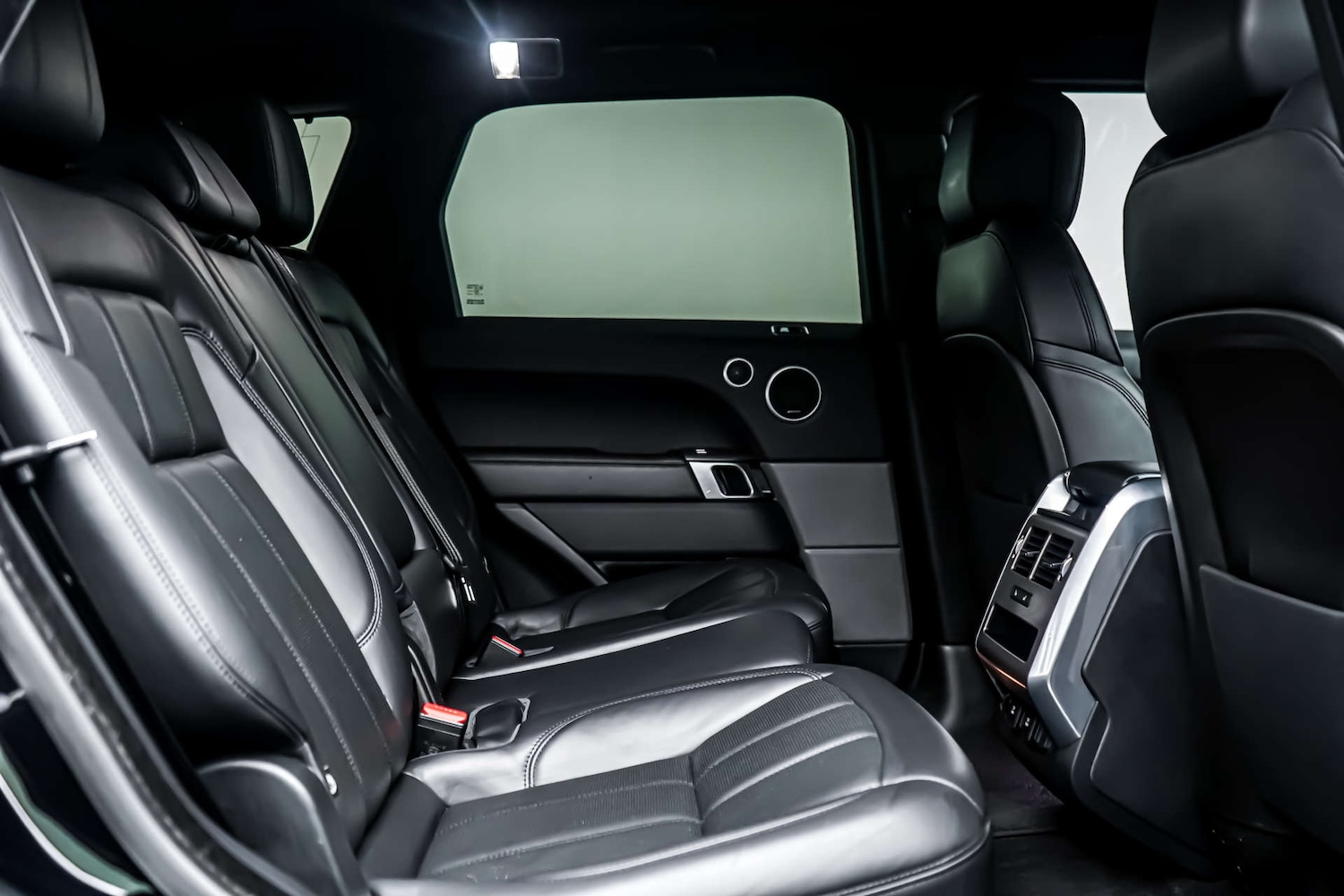 Used Land Rover Range Rover Sport 2018 for sale - 77610608: Photo 8