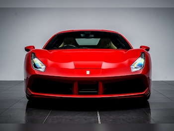 Used Ferrari 488 2018 for sale - 79449534: Photo