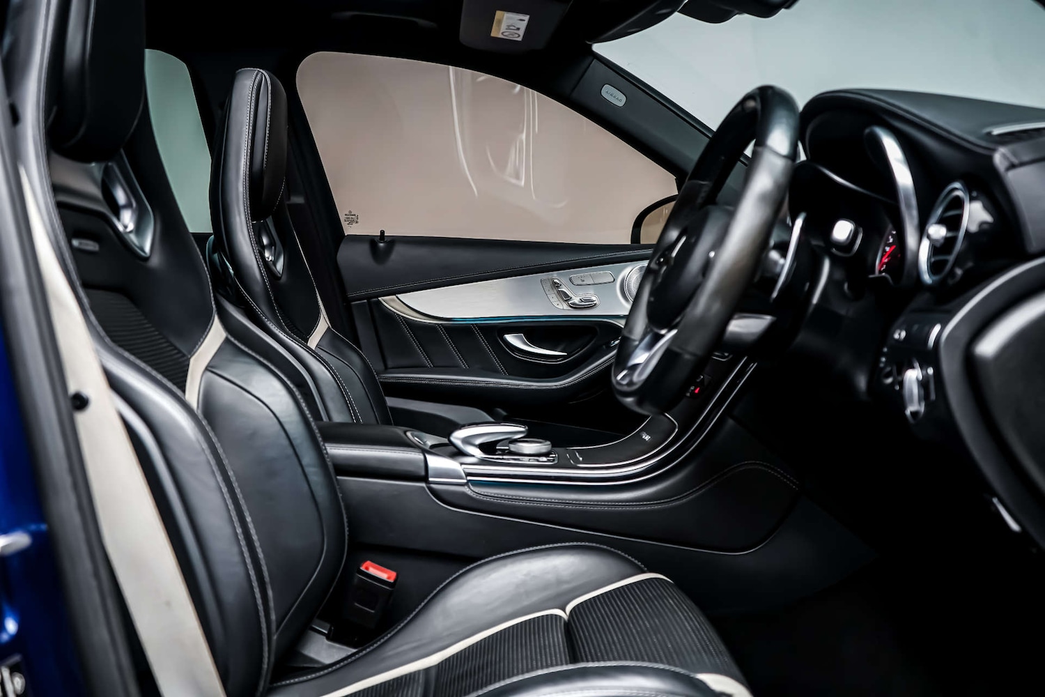 Used Mercedes-Benz GLC 2019 for sale - 77426896: Photo 6