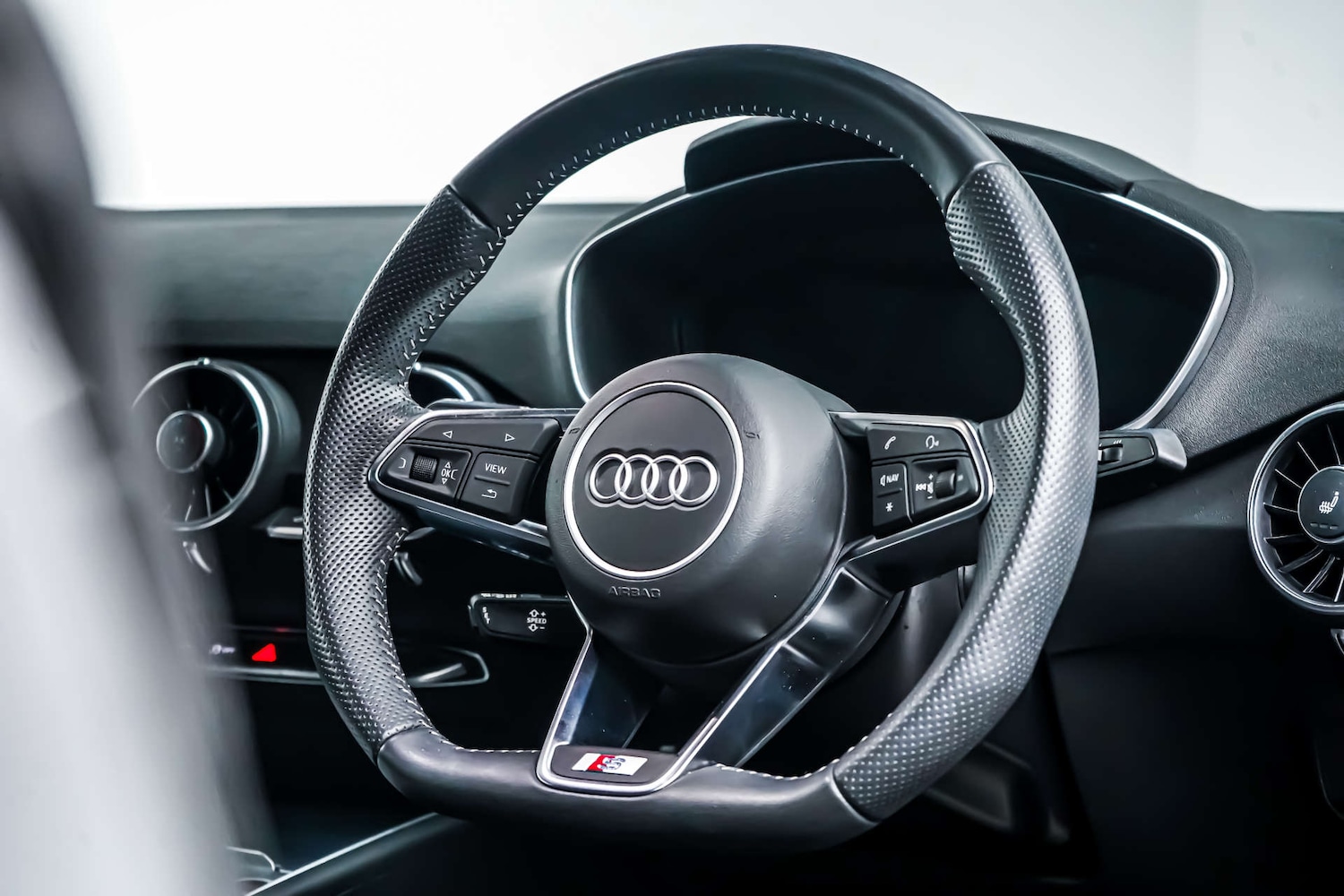 Used Audi TT 2022 for sale - 76831078: Photo 16