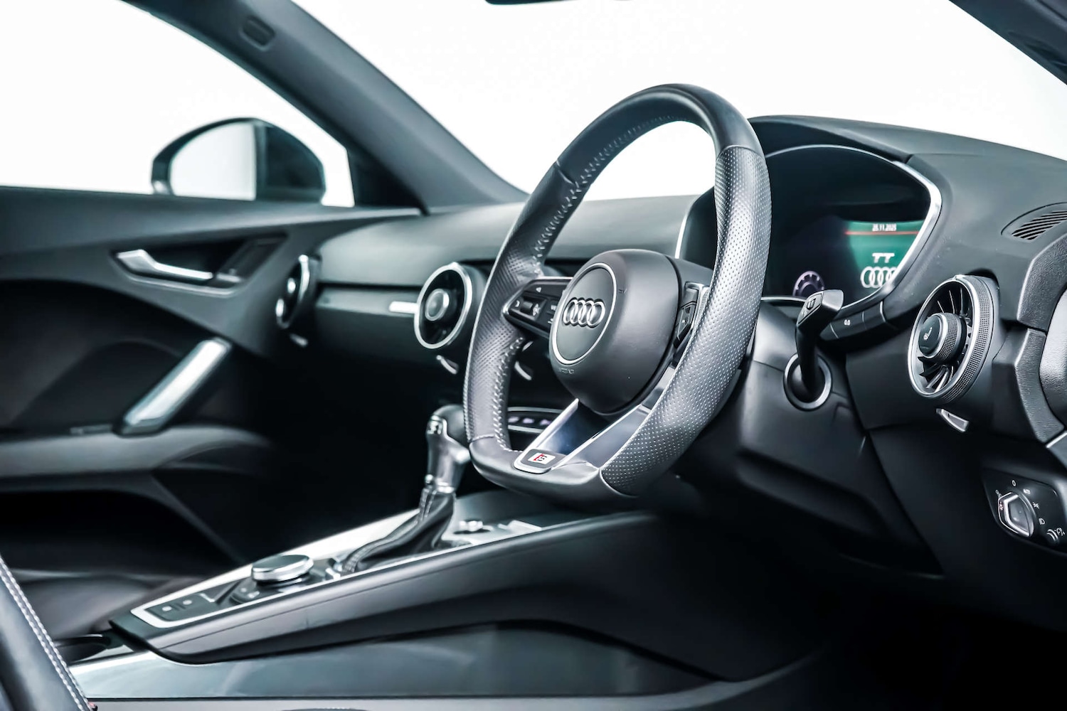 Used Audi TT 2022 for sale - 76831078: Photo 8