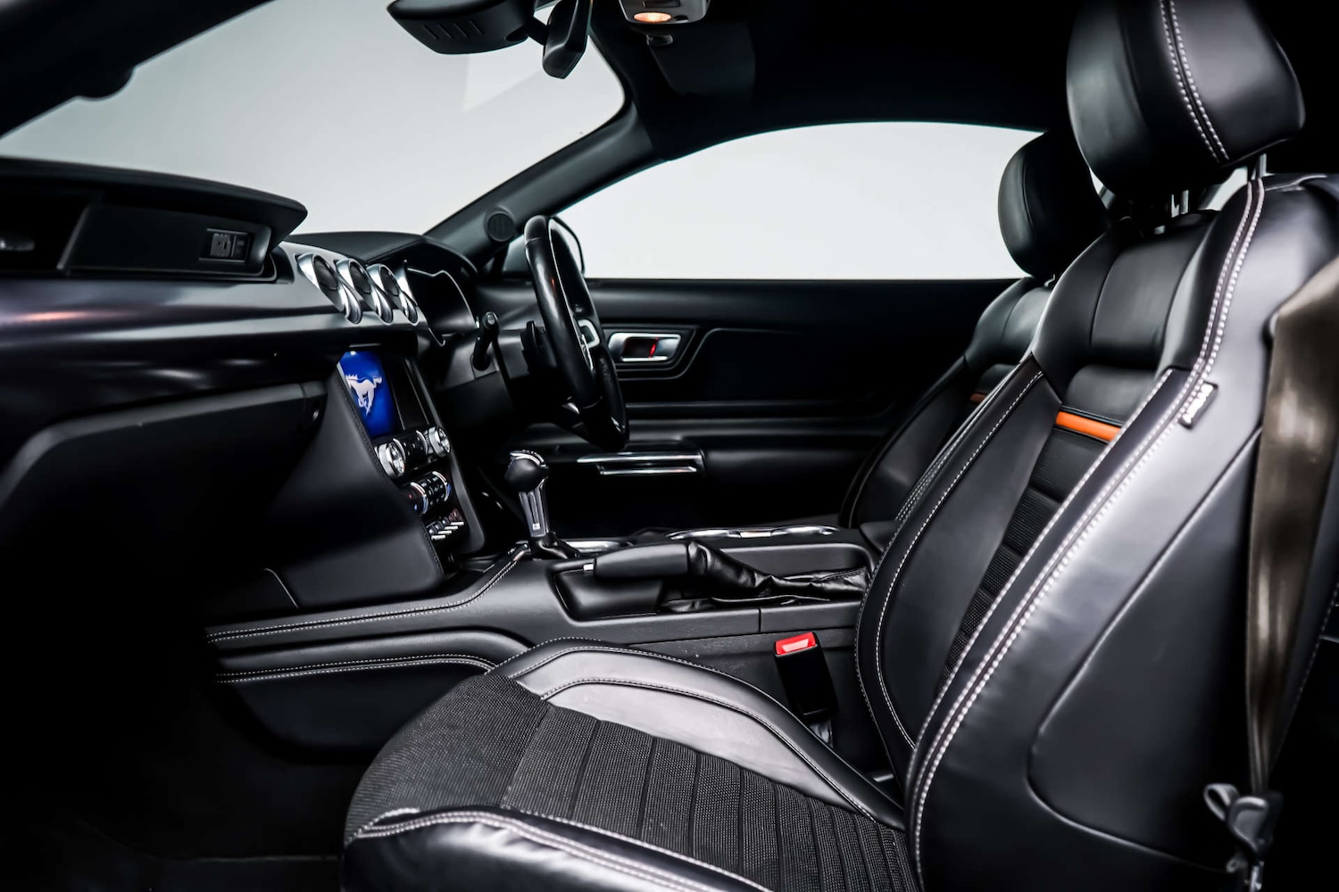 Used Ford Mustang 2021 for sale - 77426920: Photo 7