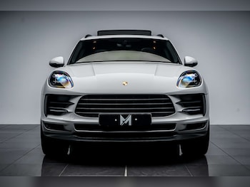 Used Porsche Macan 2018 for sale - 79460982: Photo