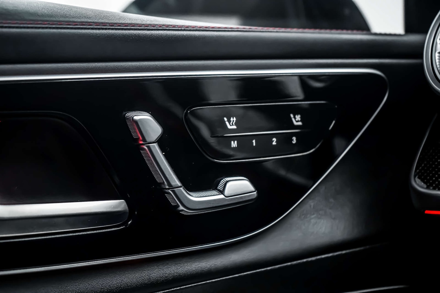 Used Mercedes-Benz GLC 2025 for sale - 78031101: Photo 20