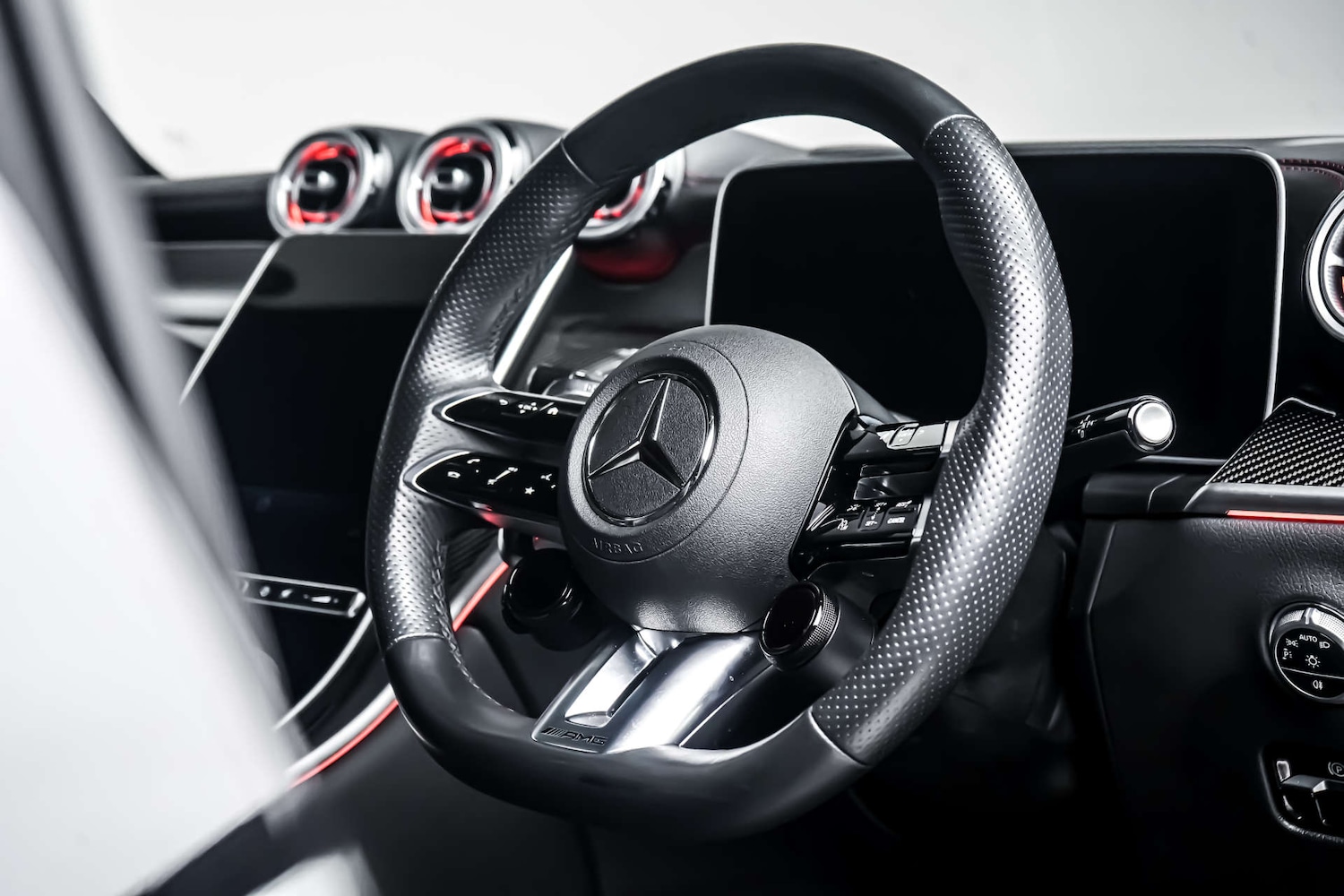 Used Mercedes-Benz GLC 2025 for sale - 78031101: Photo 22