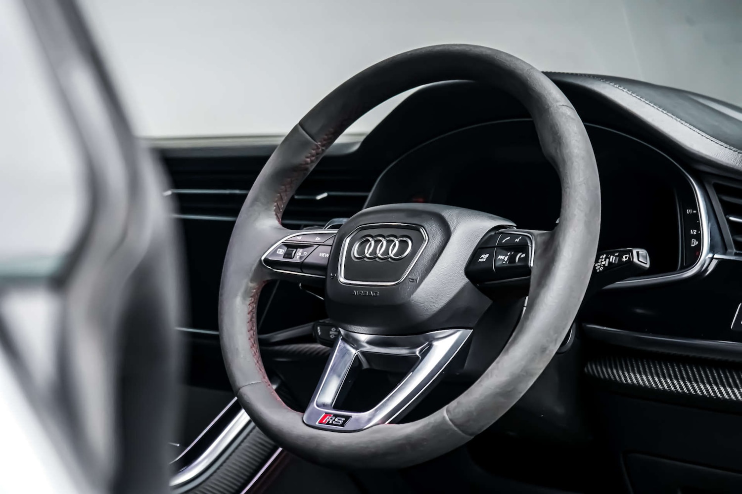 Used Audi Q8 2021 for sale - 77426899: Photo 16