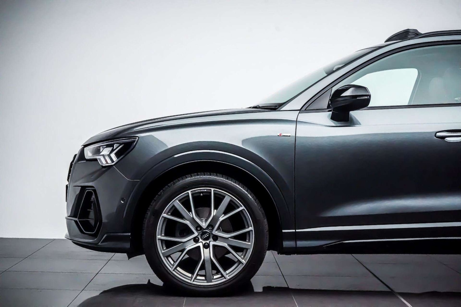 Used Audi Q3 2019 for sale - 76830976: Photo 13