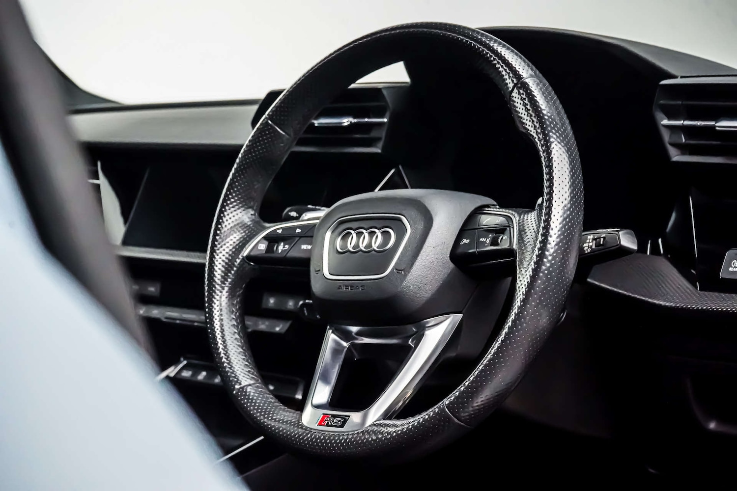 Used Audi RS3 2022 for sale - 76830941: Photo 18