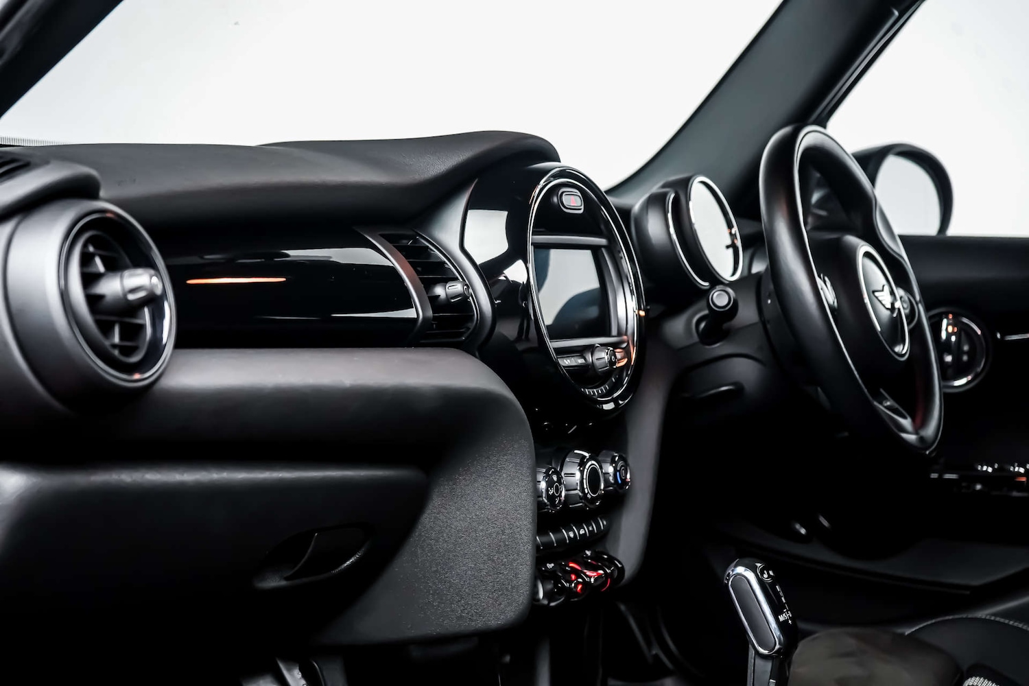 Used MINI Hatch 2018 for sale - 77426900: Photo 17