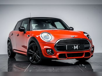 Used MINI Hatch 2018 for sale - 77426900: Photo