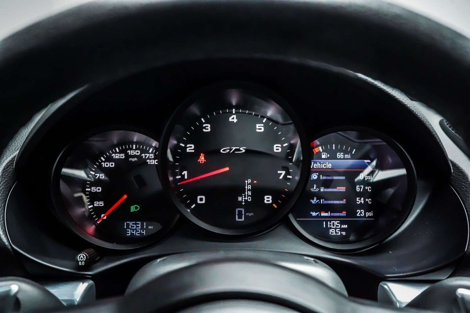 Used Porsche Cayman 2020 for sale - 76830989: Photo 13