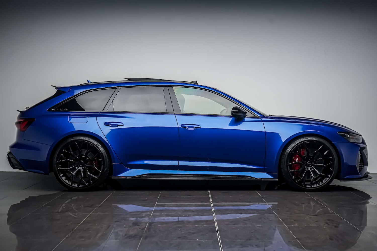 Used Audi RS6 2023 for sale - 77426966: Photo 15