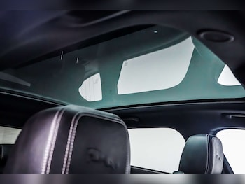 Used Jaguar F-Pace 2022 for sale - 76830869: Photo