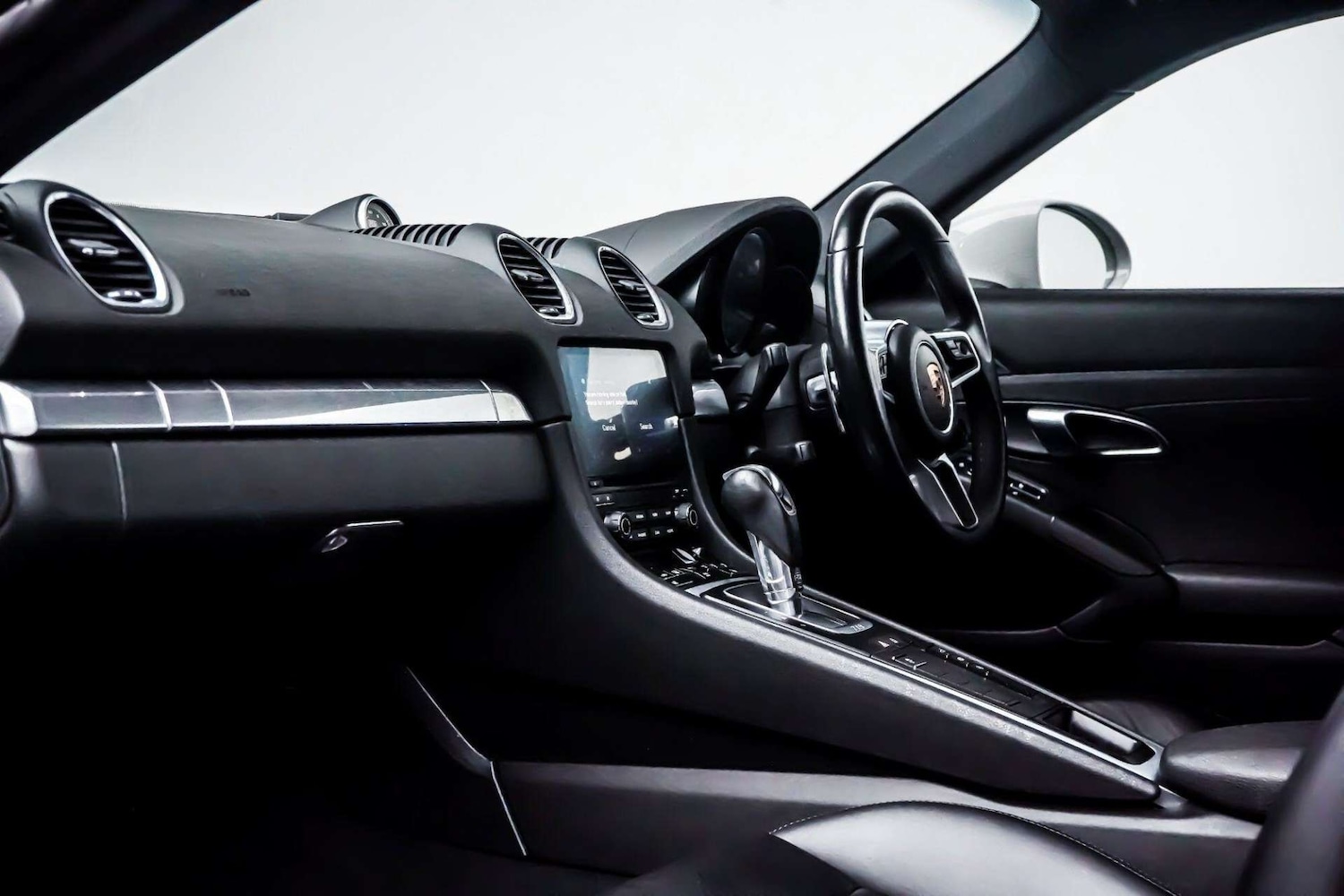 Used Porsche Cayman 2020 for sale - 76830984: Photo 18