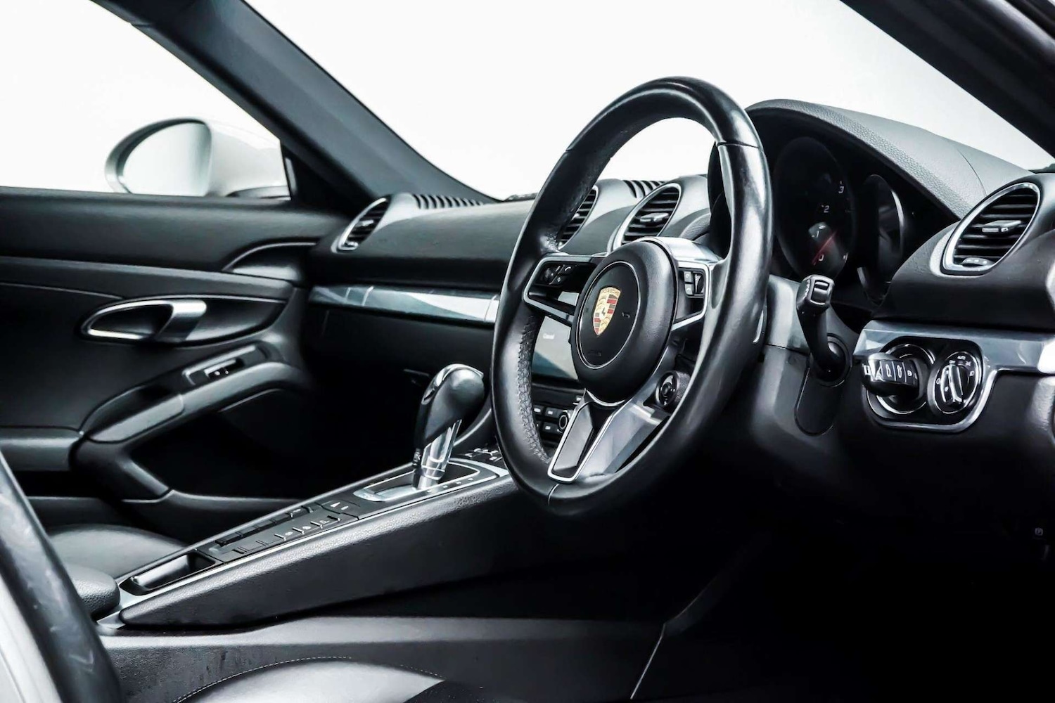 Used Porsche Cayman 2020 for sale - 76830984: Photo 7