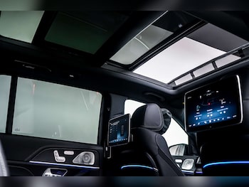 Used Mercedes-Benz GLS 2025 for sale - 78330601: Photo