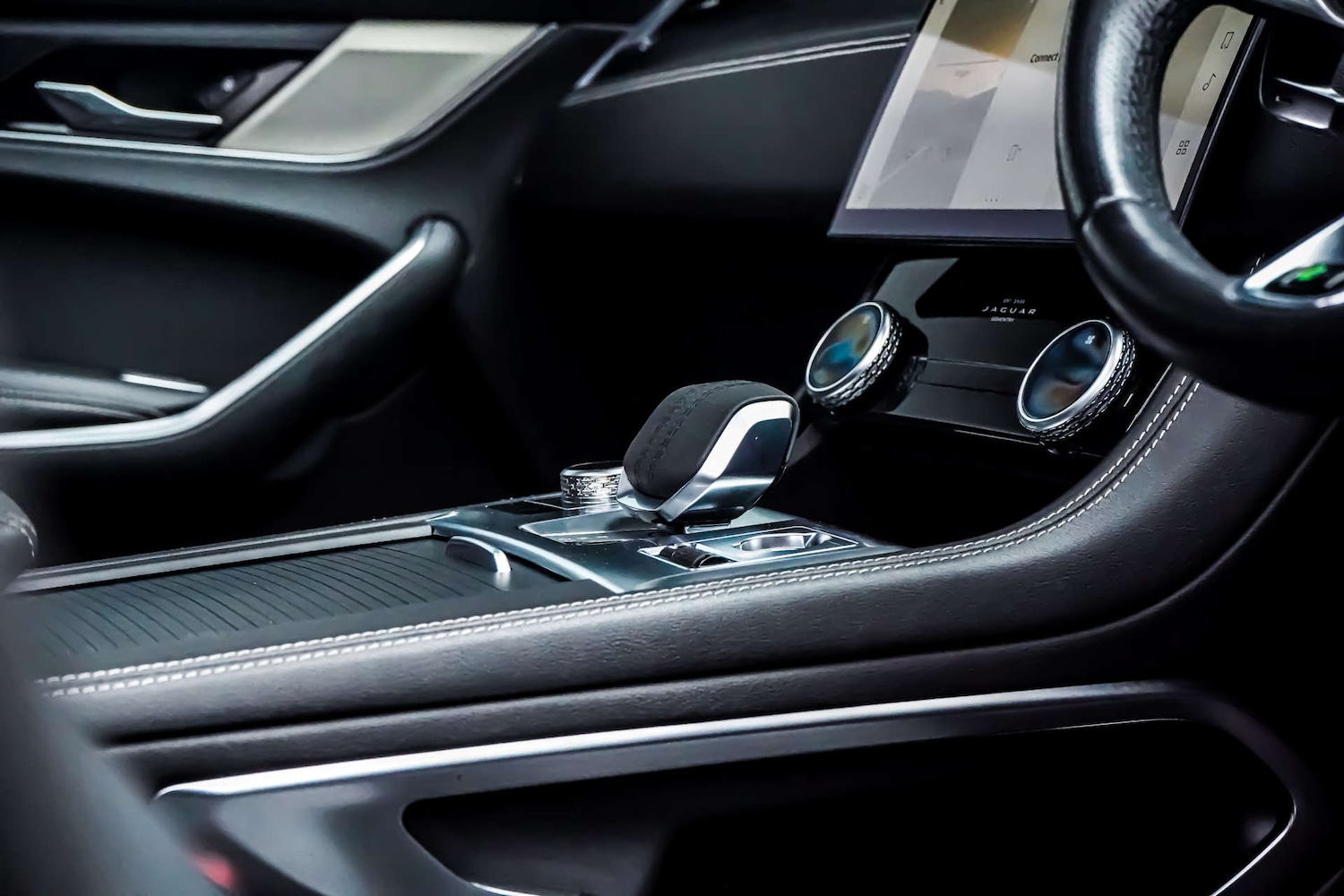 Used Jaguar F-Pace 2023 for sale - 77426875: Photo 17