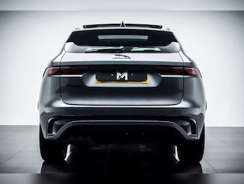 Used Jaguar F-Pace 2023 for sale - 77426875: Photo