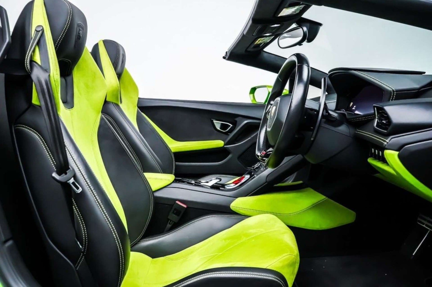 Used Lamborghini Huracan 2016 for sale - 76830994: Photo 5