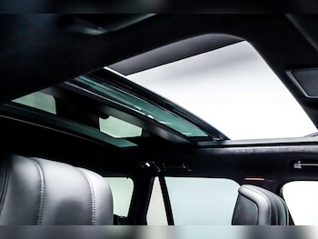 Used Land Rover Range Rover 2021 for sale - 76830982: Photo