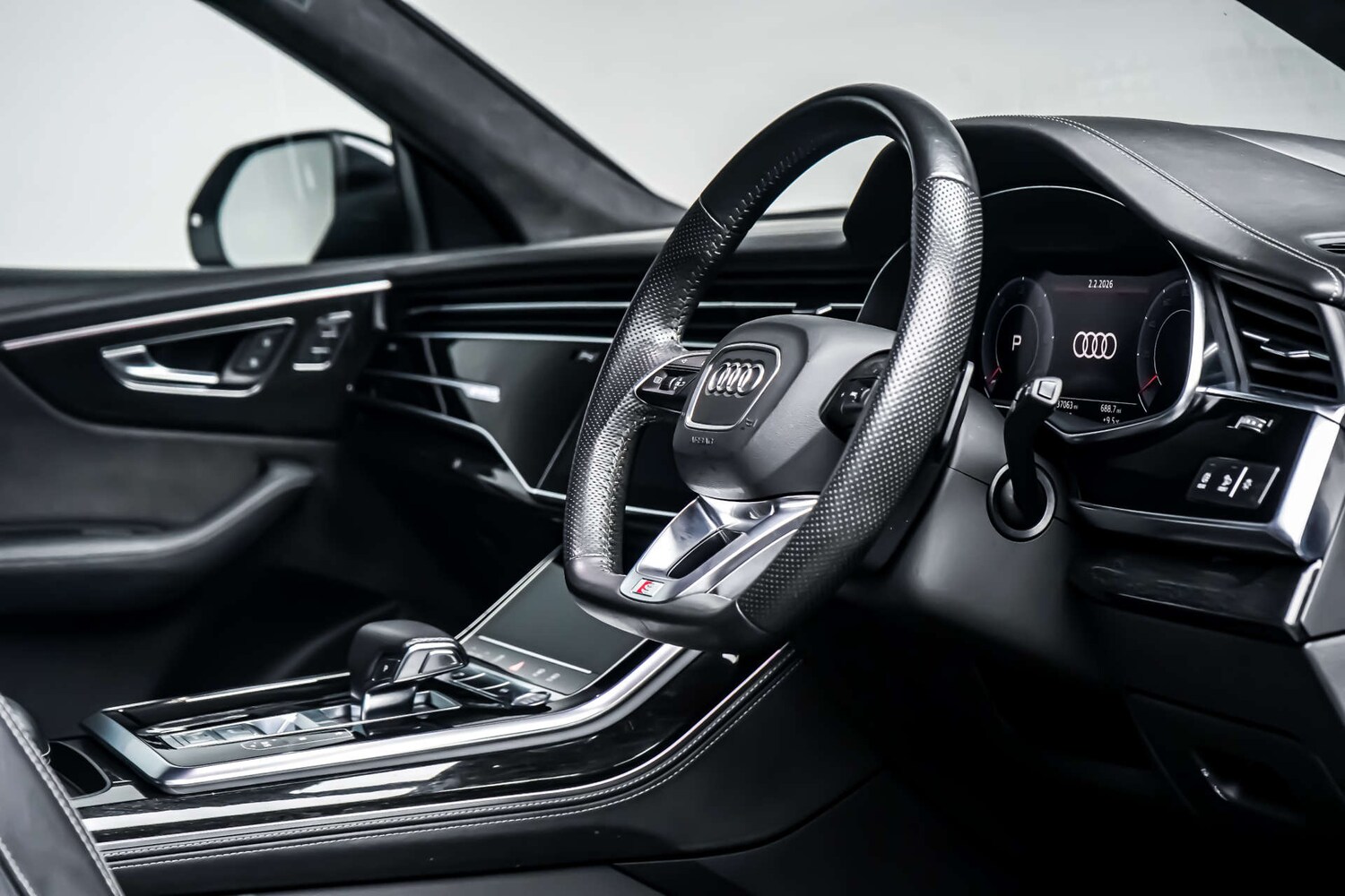 Used Audi Q8 2018 for sale - 77426979: Photo 9