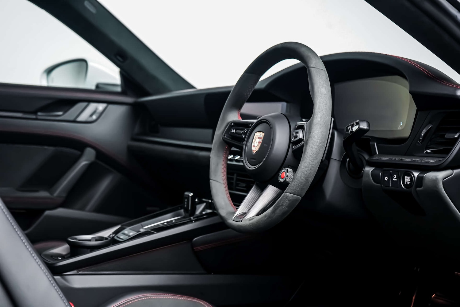 Used Porsche 911 2025 for sale - 77822609: Photo 10