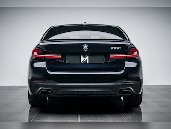 Used BMW 5 Series 2020 for sale - 77548555: Photo