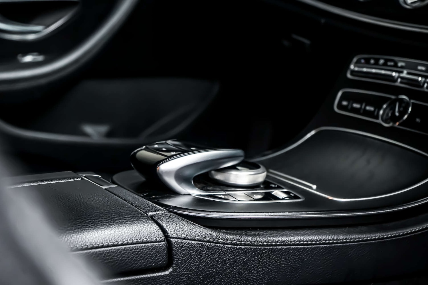 Used Mercedes-Benz E Class 2018 for sale - 77426969: Photo 12