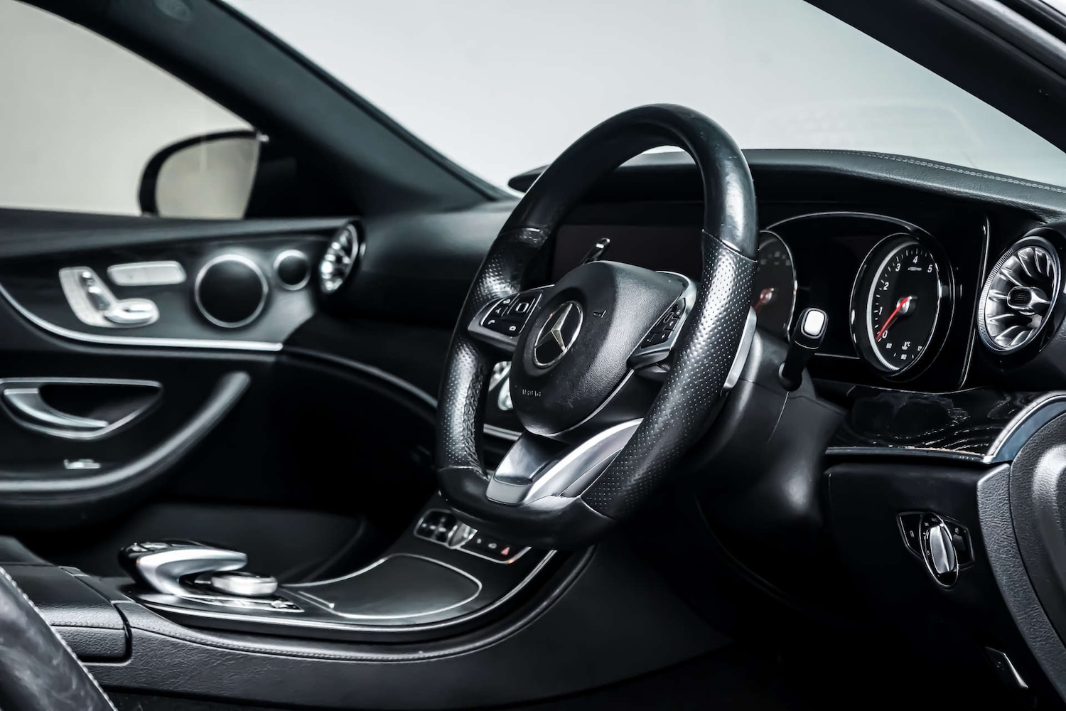 Used Mercedes-Benz E Class 2018 for sale - 77426969: Photo 7