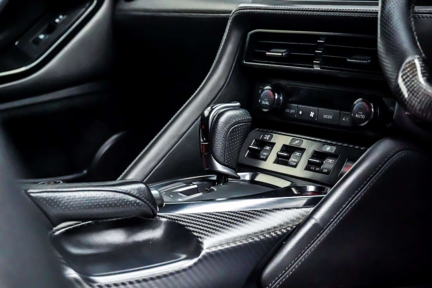 Used Nissan GT-R 2017 for sale - 76830983: Photo 22