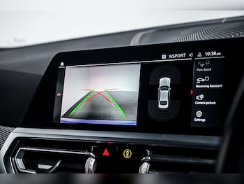 Used BMW 3 Series 2021 for sale - 78228138: Photo