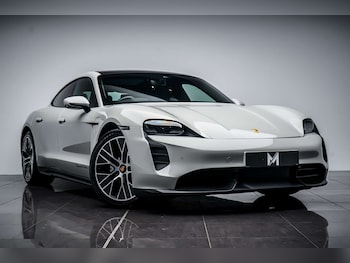 Used Porsche Taycan 2021 for sale - 79072815: Photo