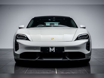 Used Porsche Taycan 2021 for sale - 79072815: Photo