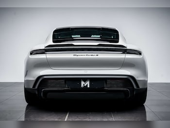 Used Porsche Taycan 2021 for sale - 79072815: Photo