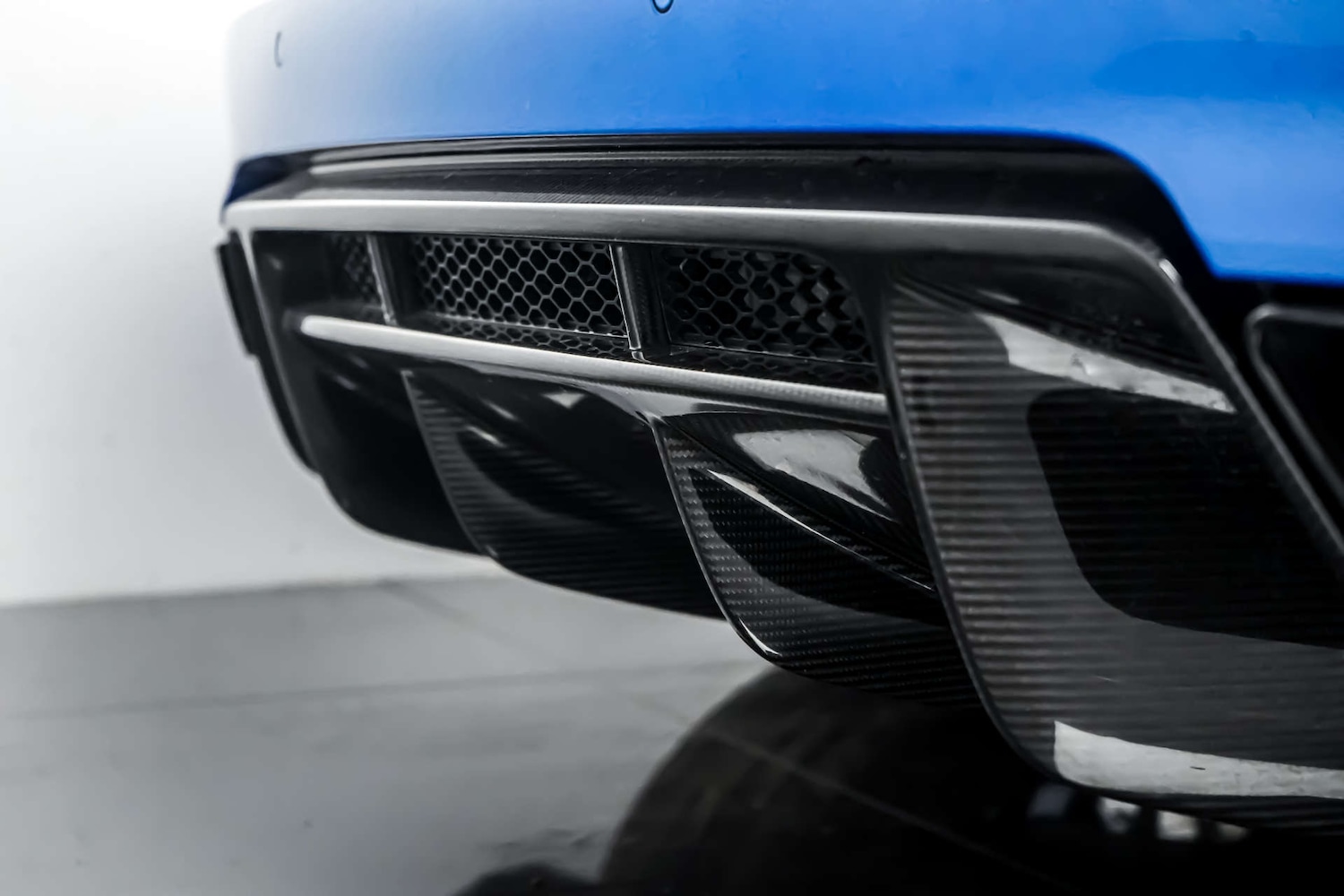 Used Audi R8 2016 for sale - 77583955: Photo 3