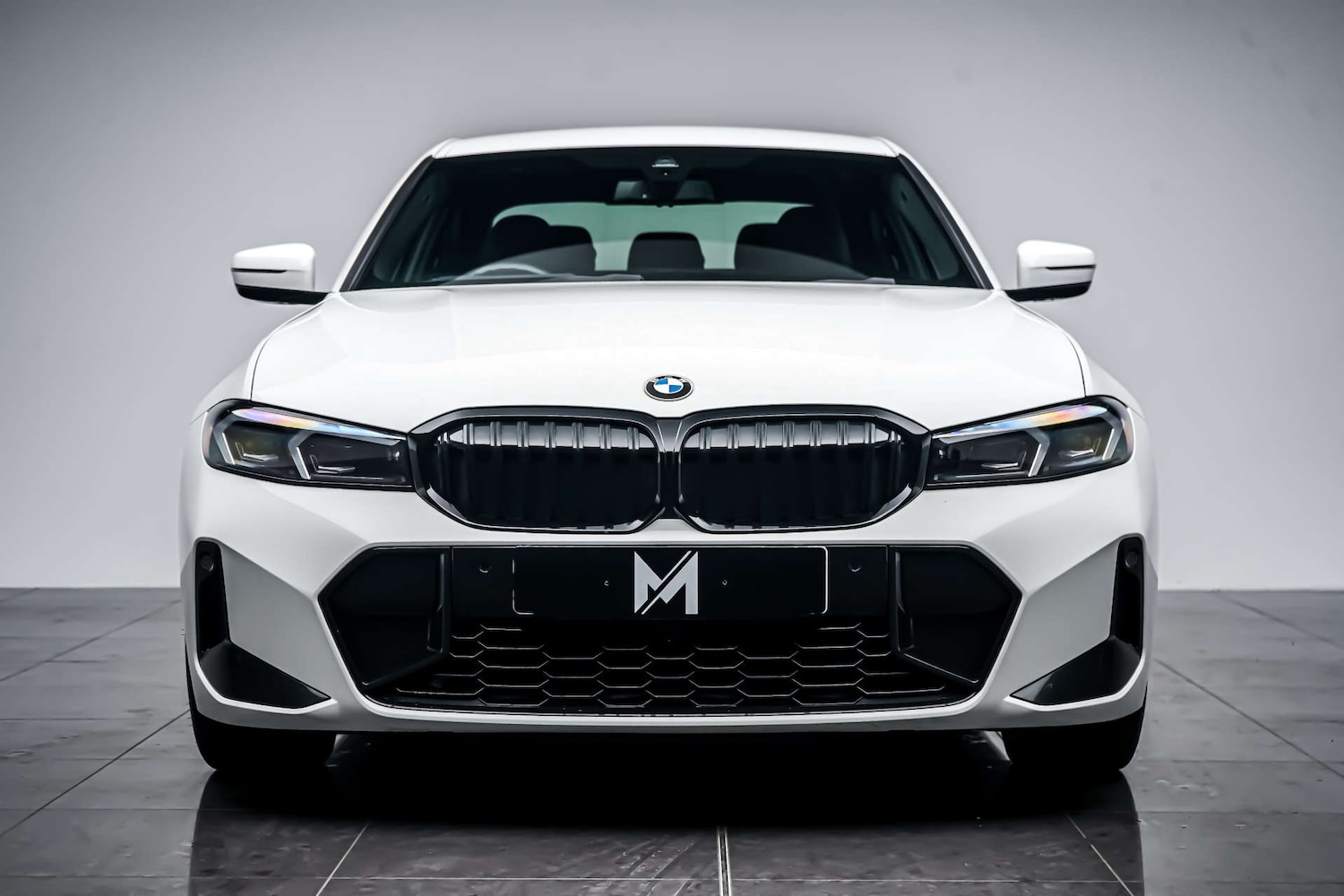 Used BMW 3 Series 2023 for sale - 77426932: Photo 2