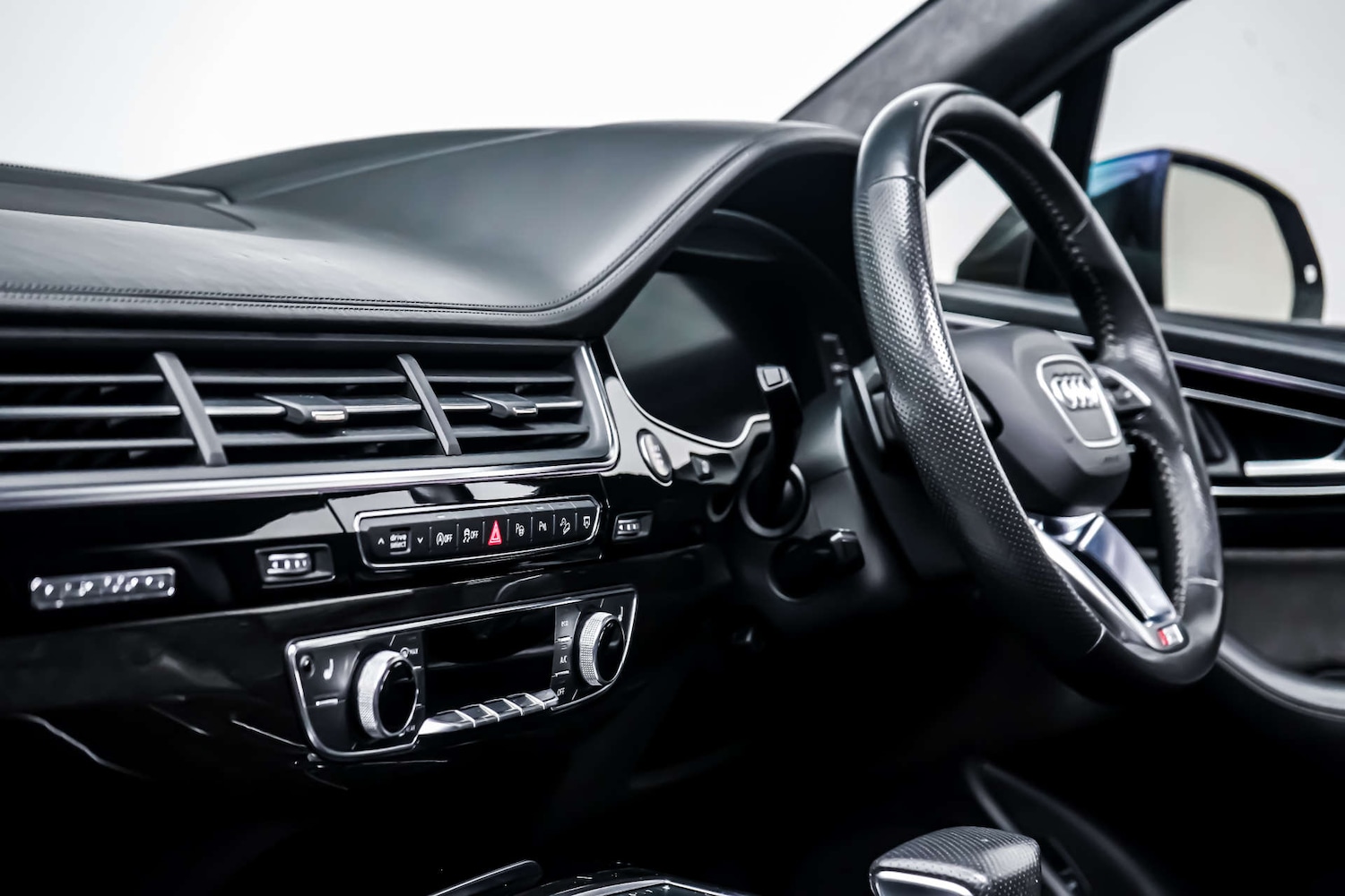 Used Audi Q7 2019 for sale - 77022438: Photo 21