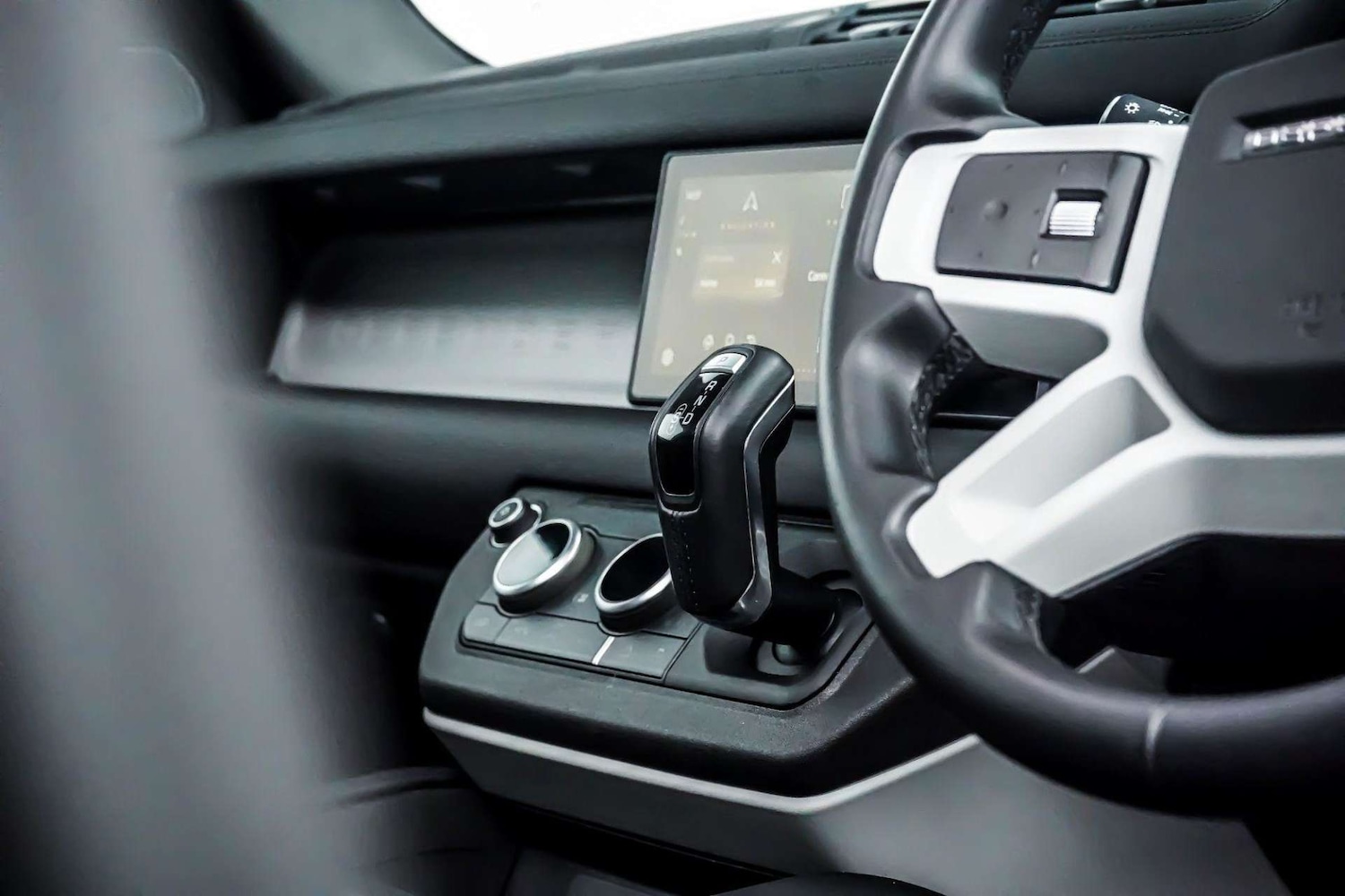 Used Land Rover Defender 2023 for sale - 76831010: Photo 20