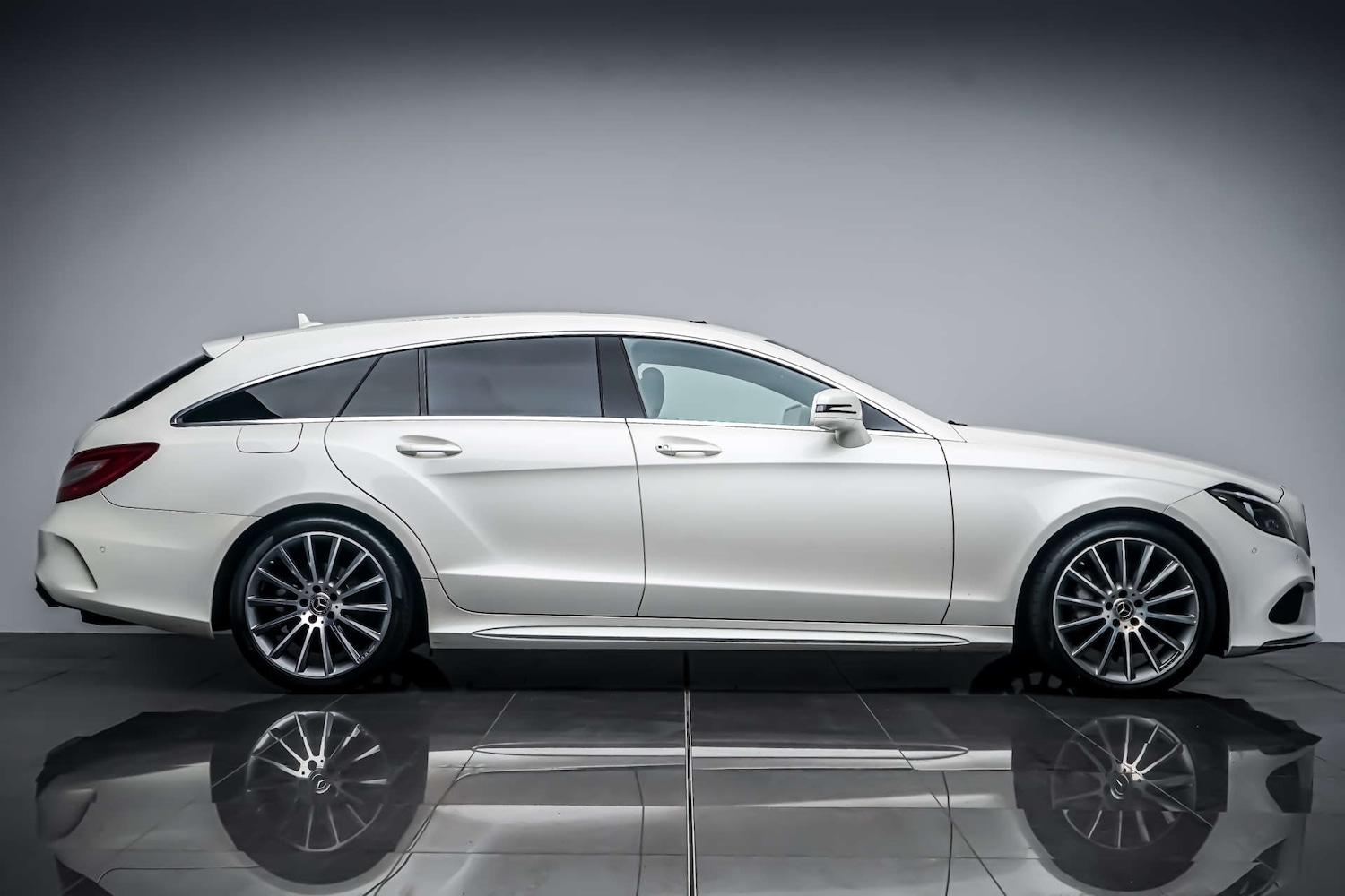 Used Mercedes-Benz CLS 2017 for sale - 77426971: Photo 10