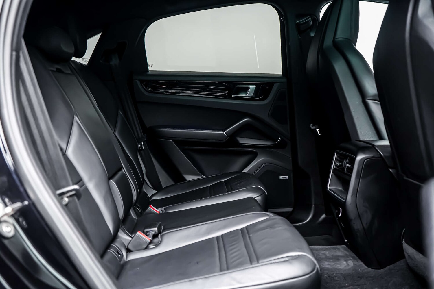 Used Porsche Cayenne 2020 for sale - 77426948: Photo 8