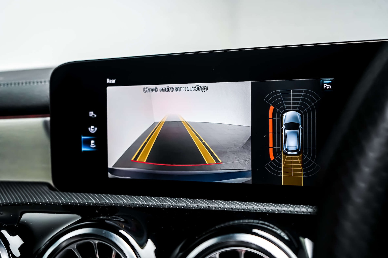 Used Mercedes-Benz A-Class 2022 for sale - 76831023: Photo 12